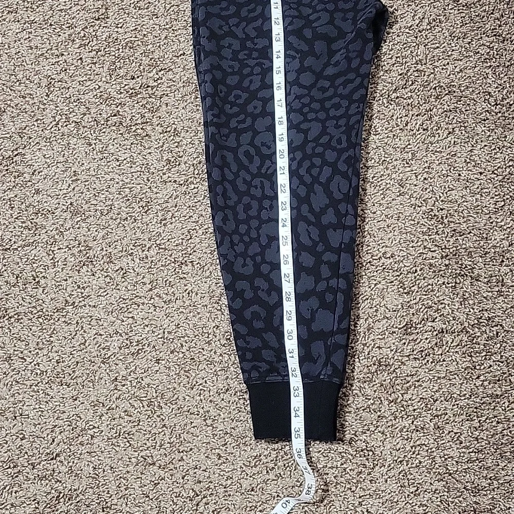 Set of Nike Women's Sz S - Picture 11 of 14